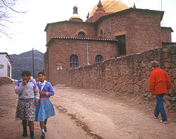 Street scene in Cerocahui