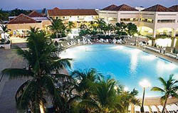 Pool at Club Med Cancun