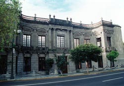 Faade of Museo de San Carlos