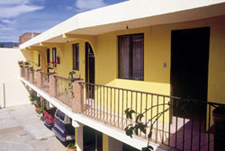 Exterior Rooms-Rincon Tarasco