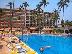 Pool at Golden Crown Paradise