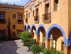 Courtyard @ Meson de la Merced