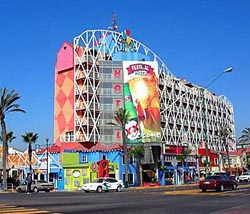 Streetview - Festival Plaza